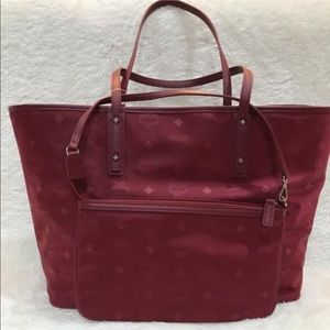 MCM dieter monogram ruby tote